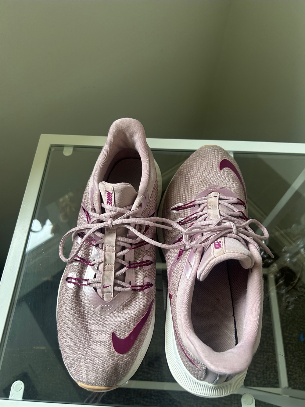 Nike Women's Light Pink Athletic Sneakers with Magenta Swoosh